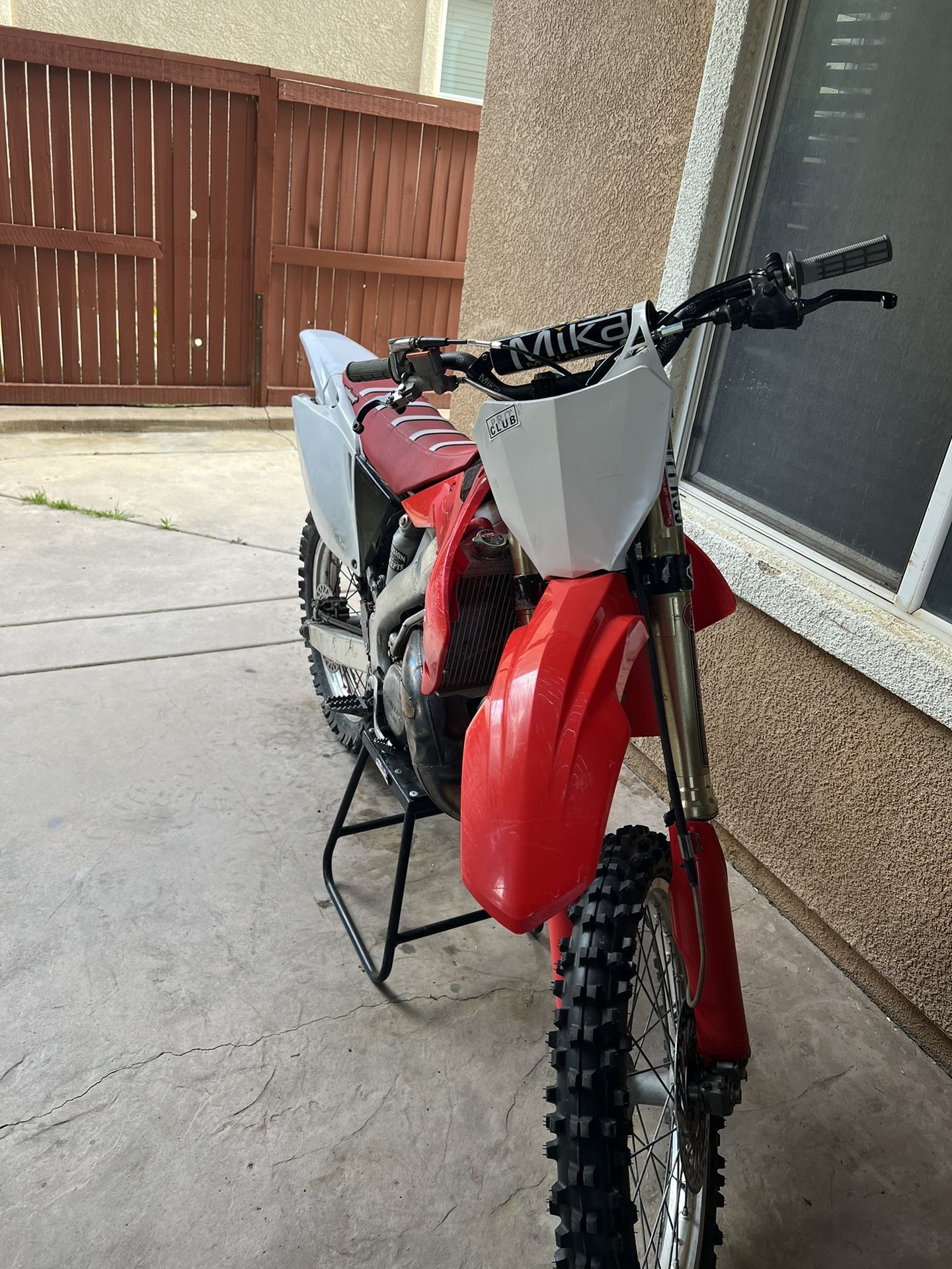 Cr250