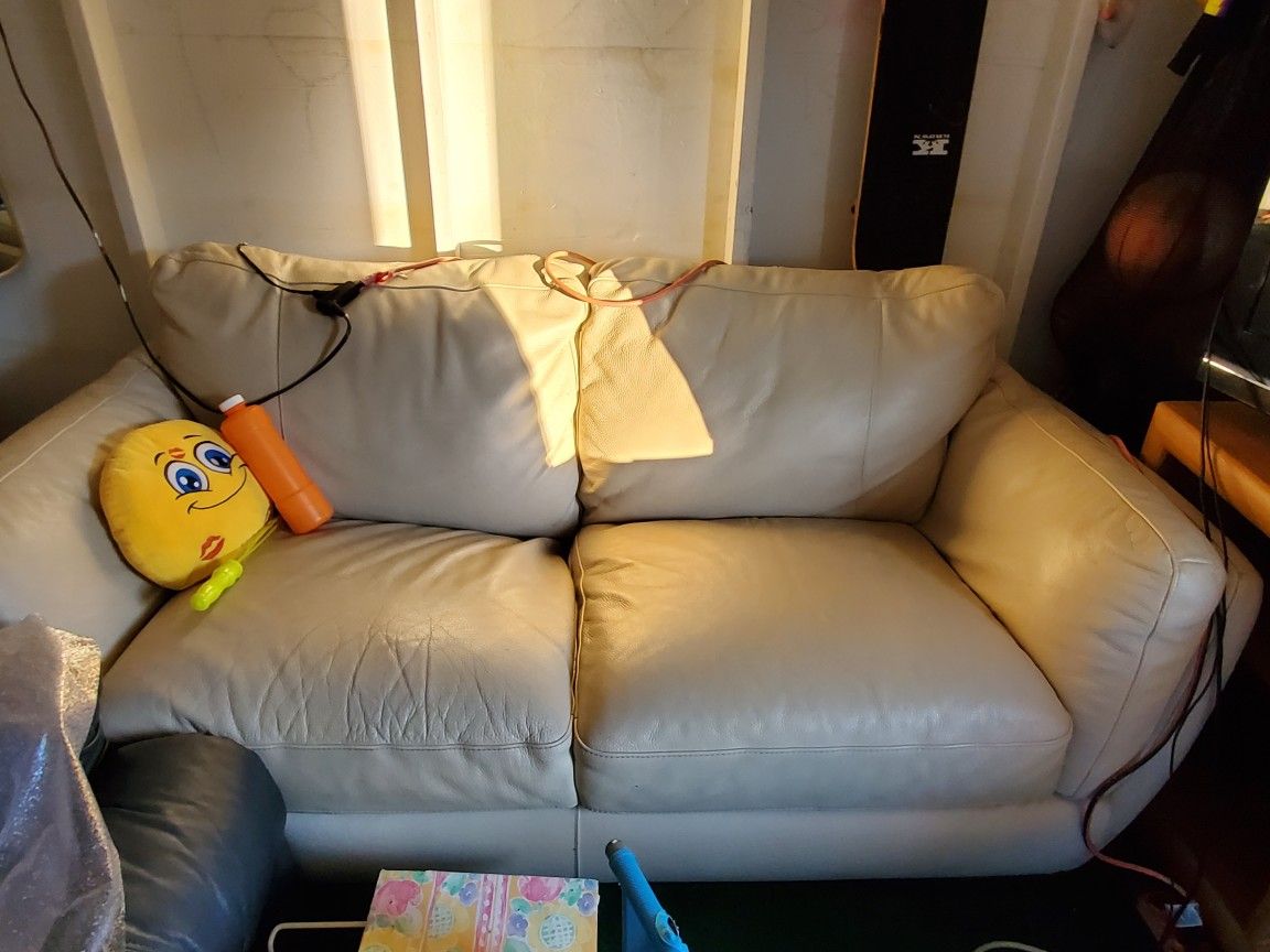 Leather Love Seat. Free! 