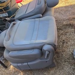 2002 Honda Odyssey Van Seat Middle 