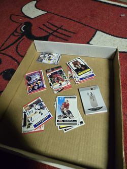 Huge Hockey Card Lot