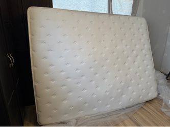 Queen mattress