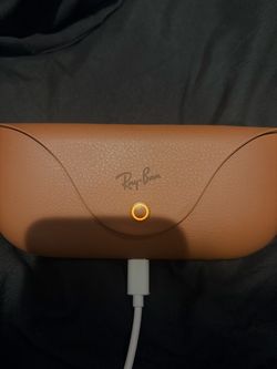 Ray-Ban Meta Glasses w/ case Gen 1