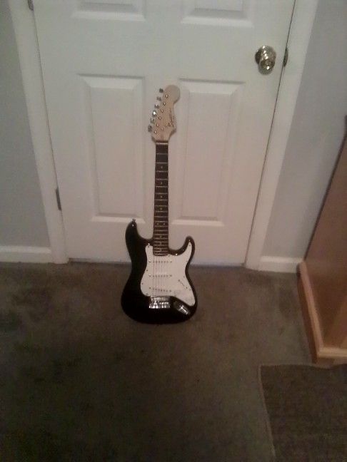 Squier Mini Guitar 