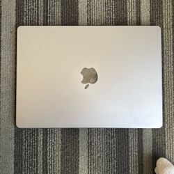 MacBook Pro - New