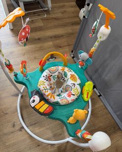 Baby jumperoo