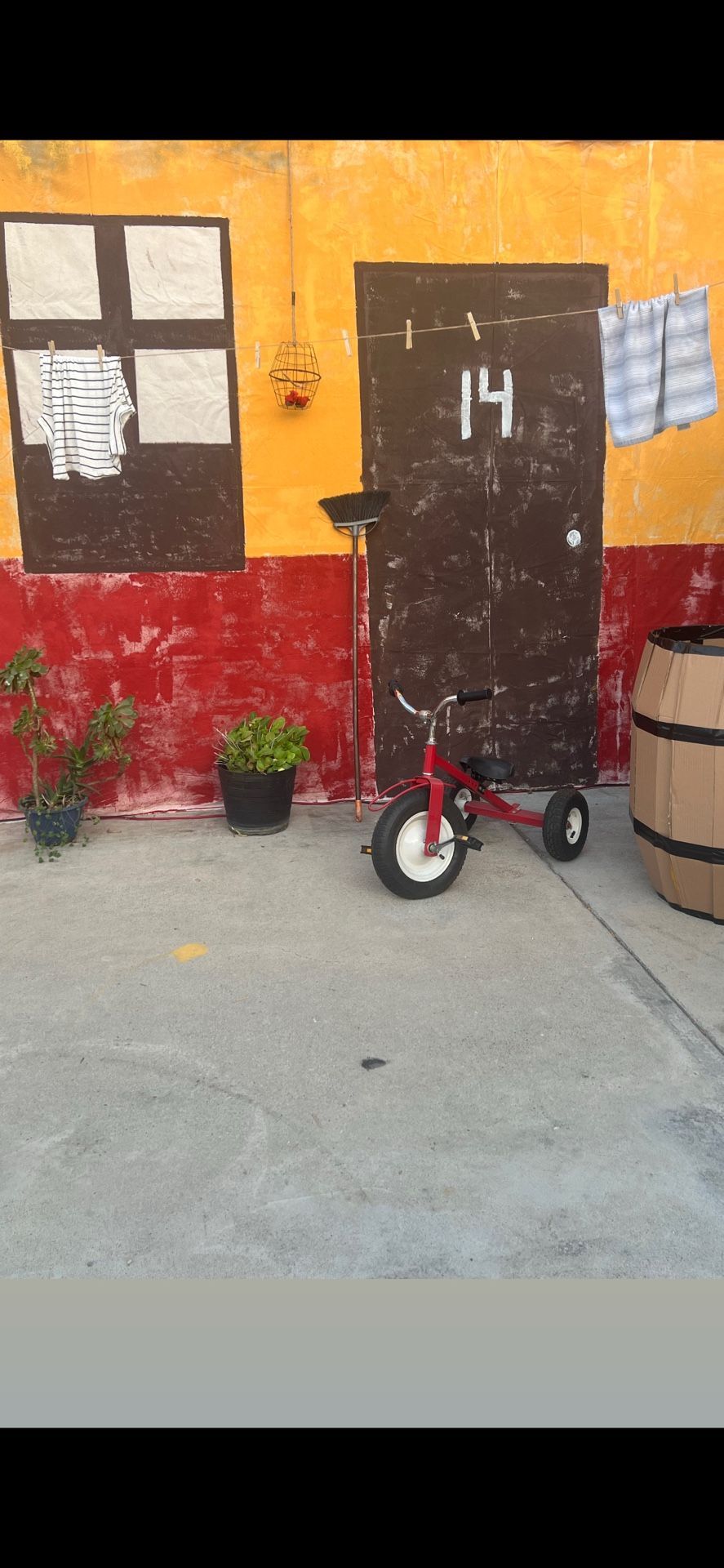 El Chavo Del Ocho Back Drop Halloween Costumes