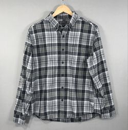 Eddie Bauer Shirt Men's Large Gray Black Plaid Flannel Long Sleeve Button-Down