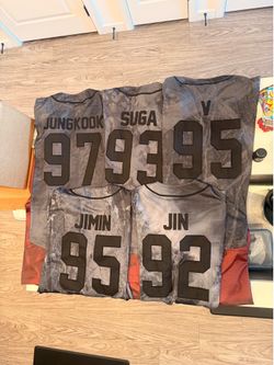 BTS ARIRANG world tour jersey RM/ SUGA left