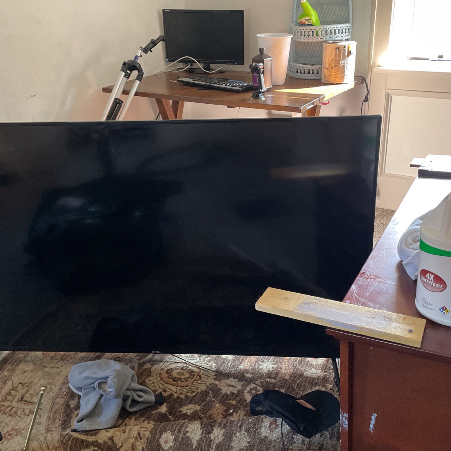 65 In Flat Screen Tv