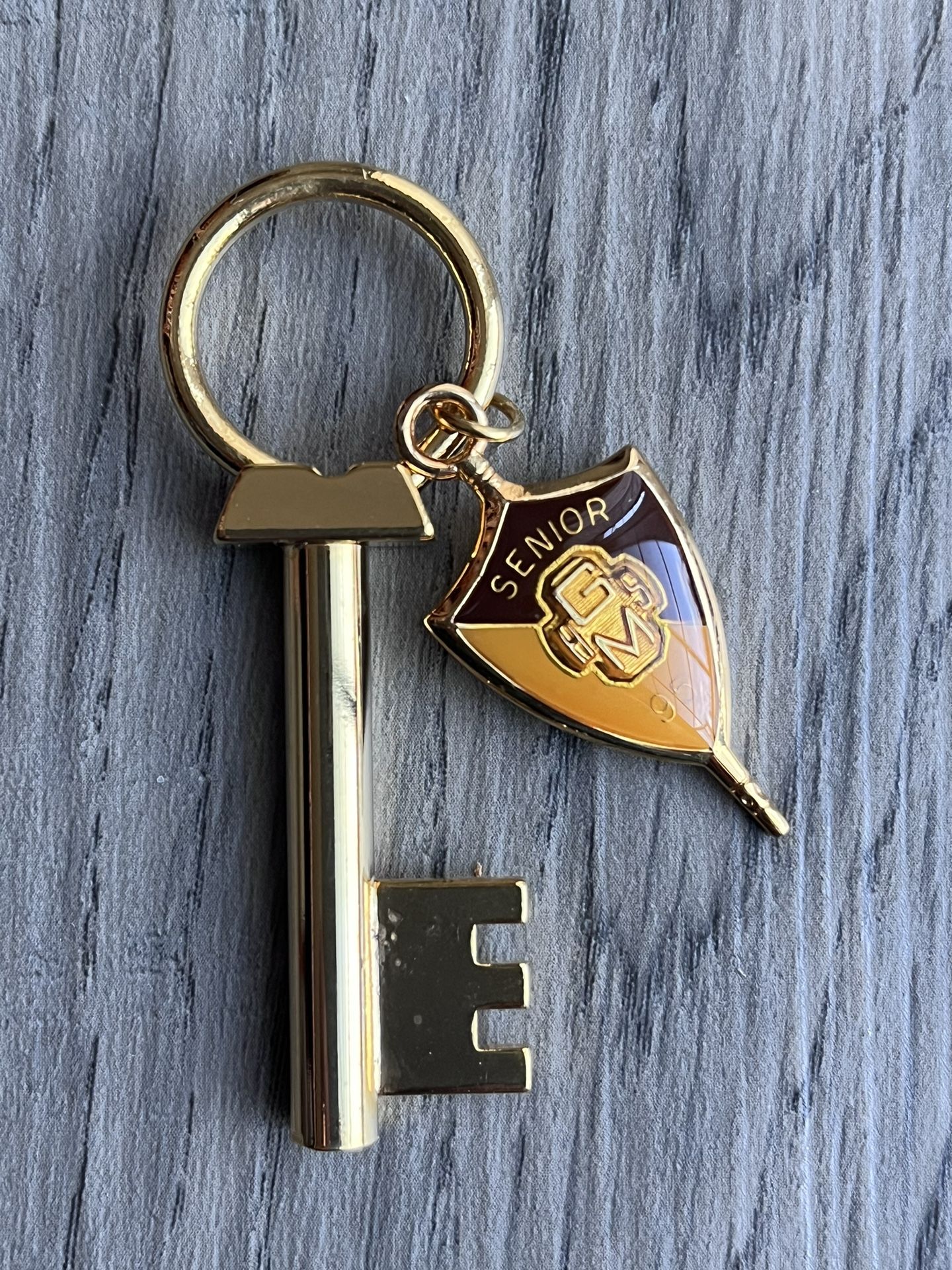 NEW-Governor Mifflin Key Chain