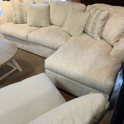 Cozy Stylish Nice Sectional 