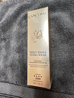 Lancome Idole ultra wear Teint foundation- 2 for $40!!!