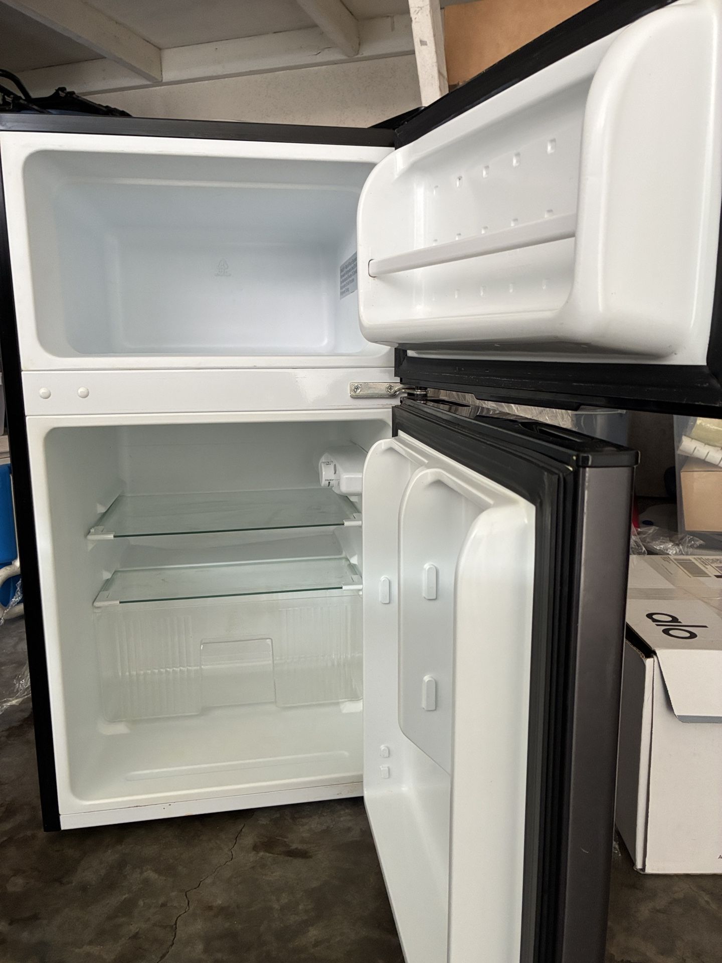 Mini Fridge And Freezer 3.4Cu
