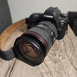 Canon EOS 6D Mark II with Canon EF 24-105mm 1:4 L IS II USM lens.
