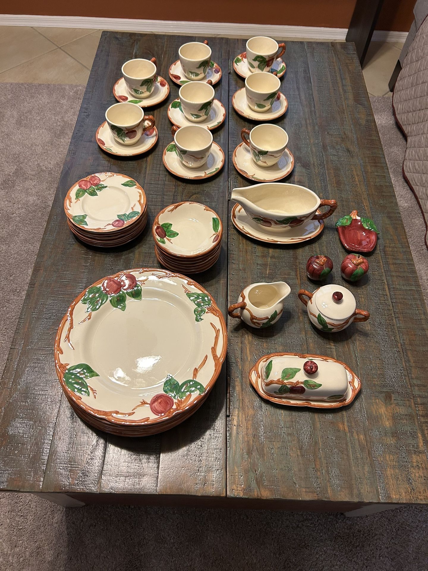 Vintage Franciscan Apple Dinnerware - 8 Place Settings w/Serving Dishes