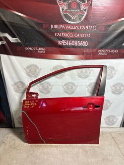 DR5112-001 2016-2022 Toyota Prius driver front door Shell