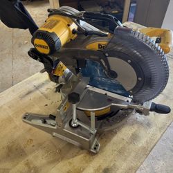 12 Inch Dewalt Miter Saw
