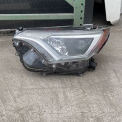 2016 2017 2018 Toyota RAV4 Rav-4 Front Headlight Headlamp Lh Left Driver Side Original Used OEM