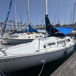 1972 Catalina 27. Diesel Inboard!! Amazing Shape! 