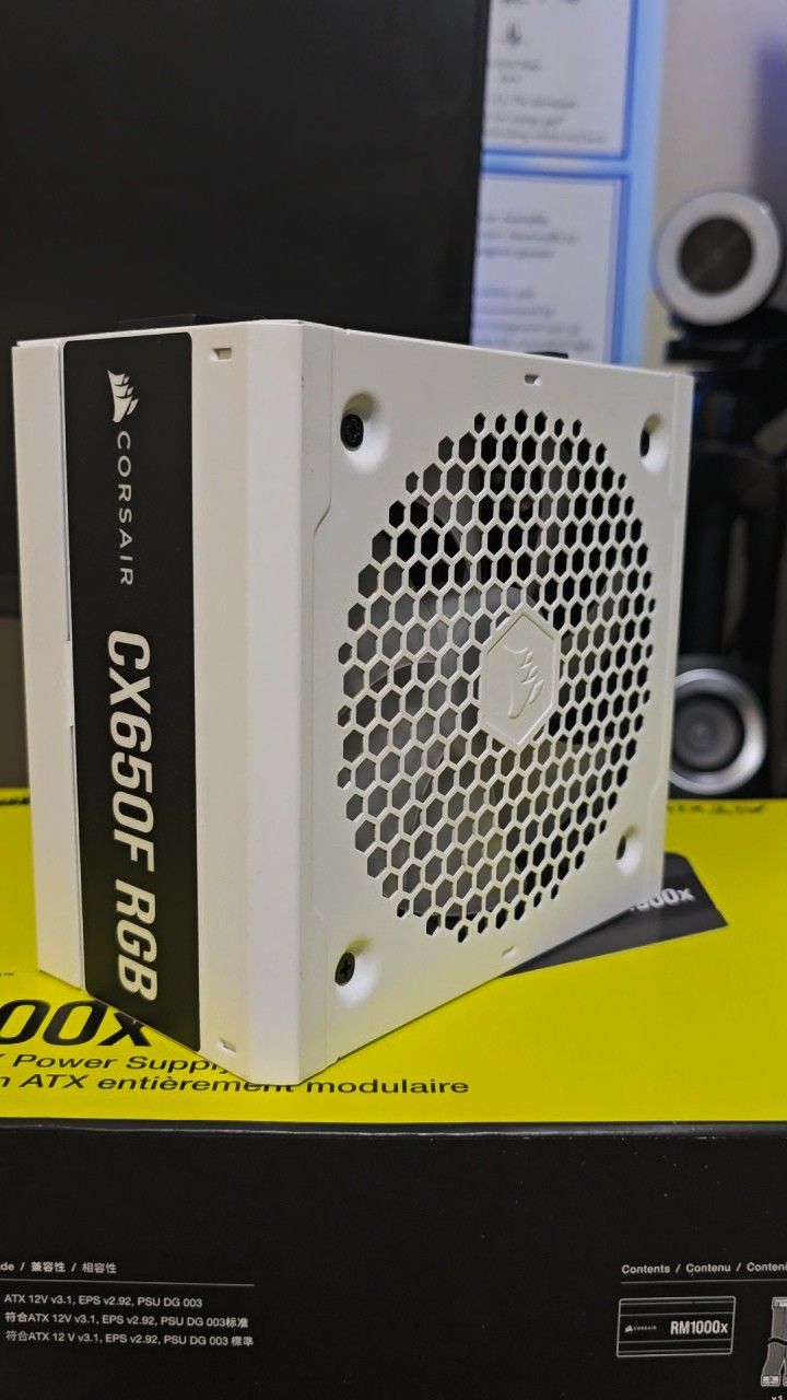 White RGB Power Supply Corsair CX650F RGB
