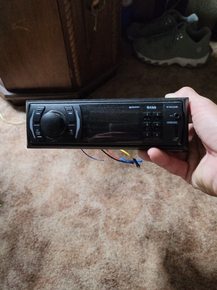 Boss Bluetooth Head Unit