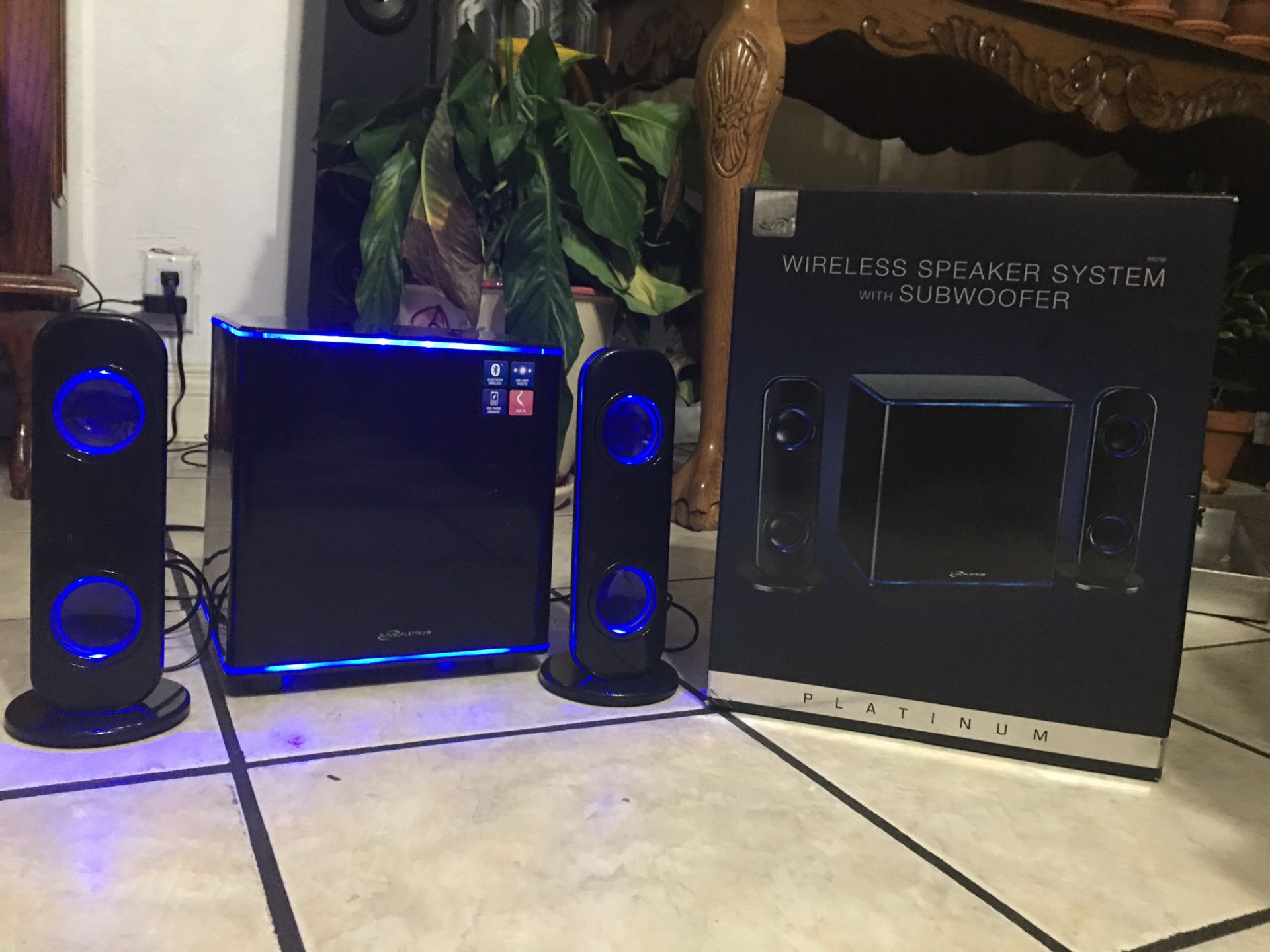 Ilive wireless speaker system with hotsell subwoofer platinum
