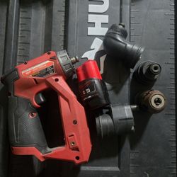 Milwaukee Drill Driver 4 Attachments