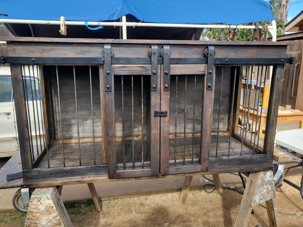 I Build Custom Kennels