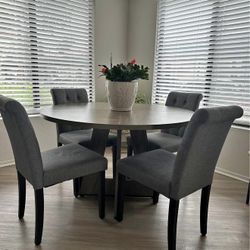 Dining Table & Chair
