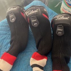 Titleist 913H Hybrid set includes 19°, 24°, and 27° 