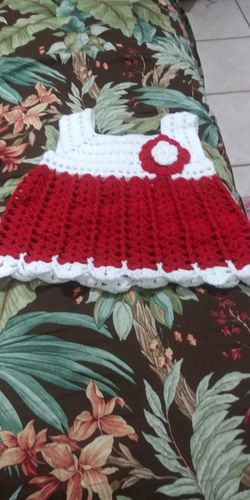 Crochet baby clothes