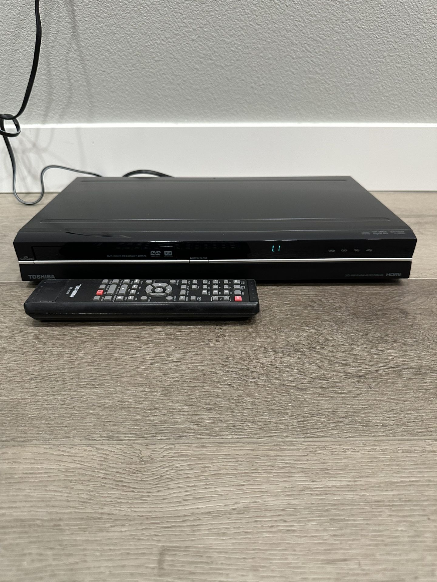 Toshiba DR420KU DVD Recorder – Tested & Working – Includes Remote & Power Cable
