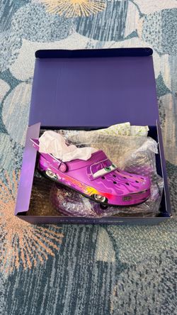 D23 Exclusive Crocs Ramone sz 8M/9M/10M/11M