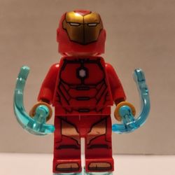 Invincible Iron Man Minifigure