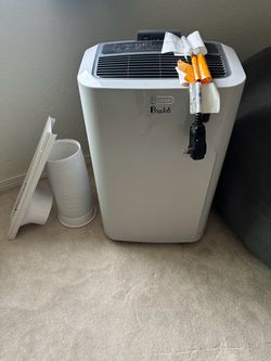 Longhi Pinguino Portable Air Conditioner - 6900 BTU / 500 Sq Ft