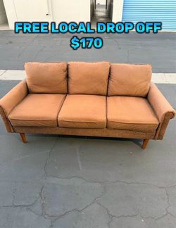Brown suede couch sofa 🛋️ FREE LOCAL DROP OFF