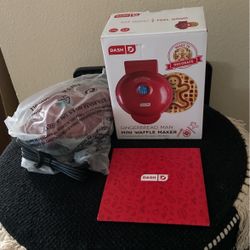 Mini Waffle Maker 