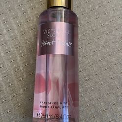 Victoria's Secret Velvet Petals Perfume