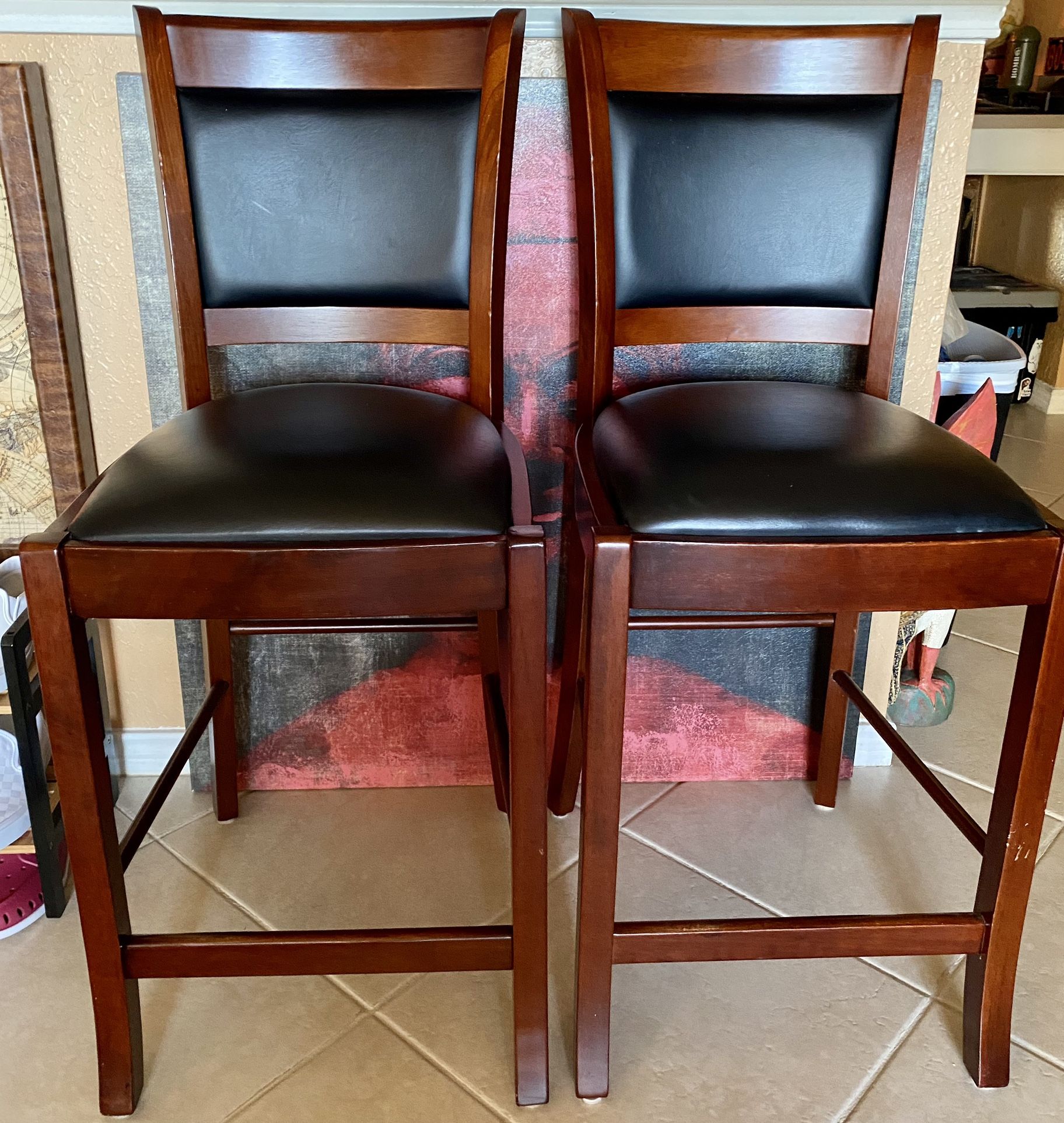 2 Bar Chairs Cherry Wood & Black Leather