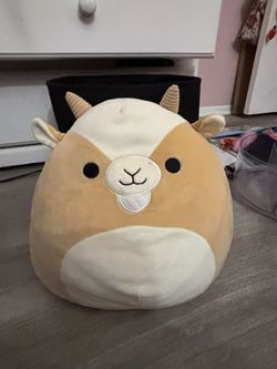 Squishmellow 