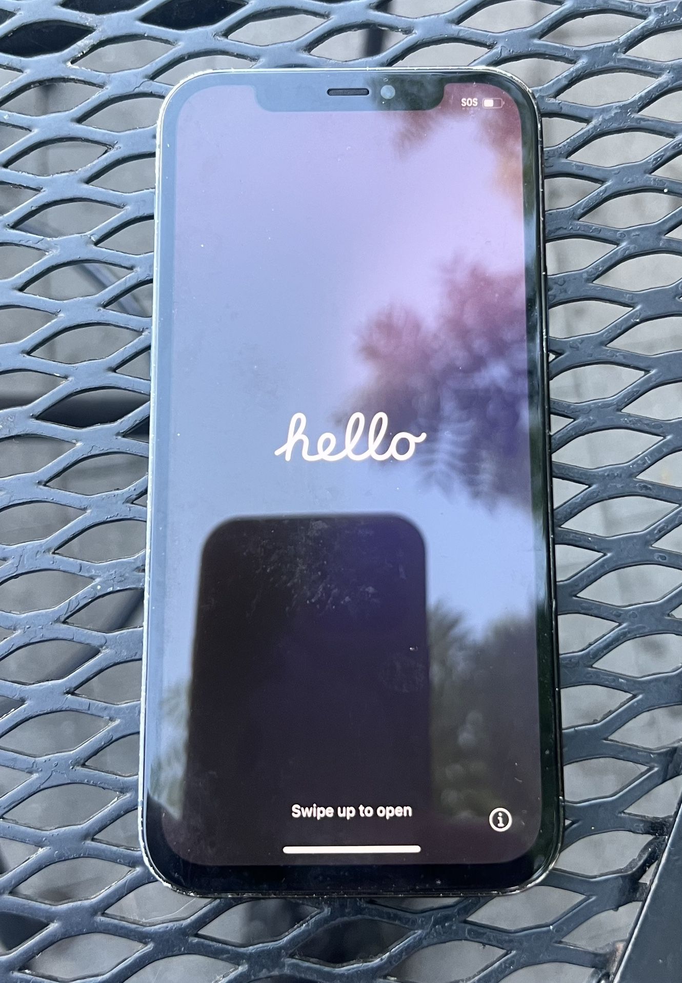 Apple iPhone 12 Pro 128gb Unlocked Any Carrier Clean