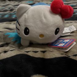 Cute Hello Kitty Collectible Plushie Brand New Cheap