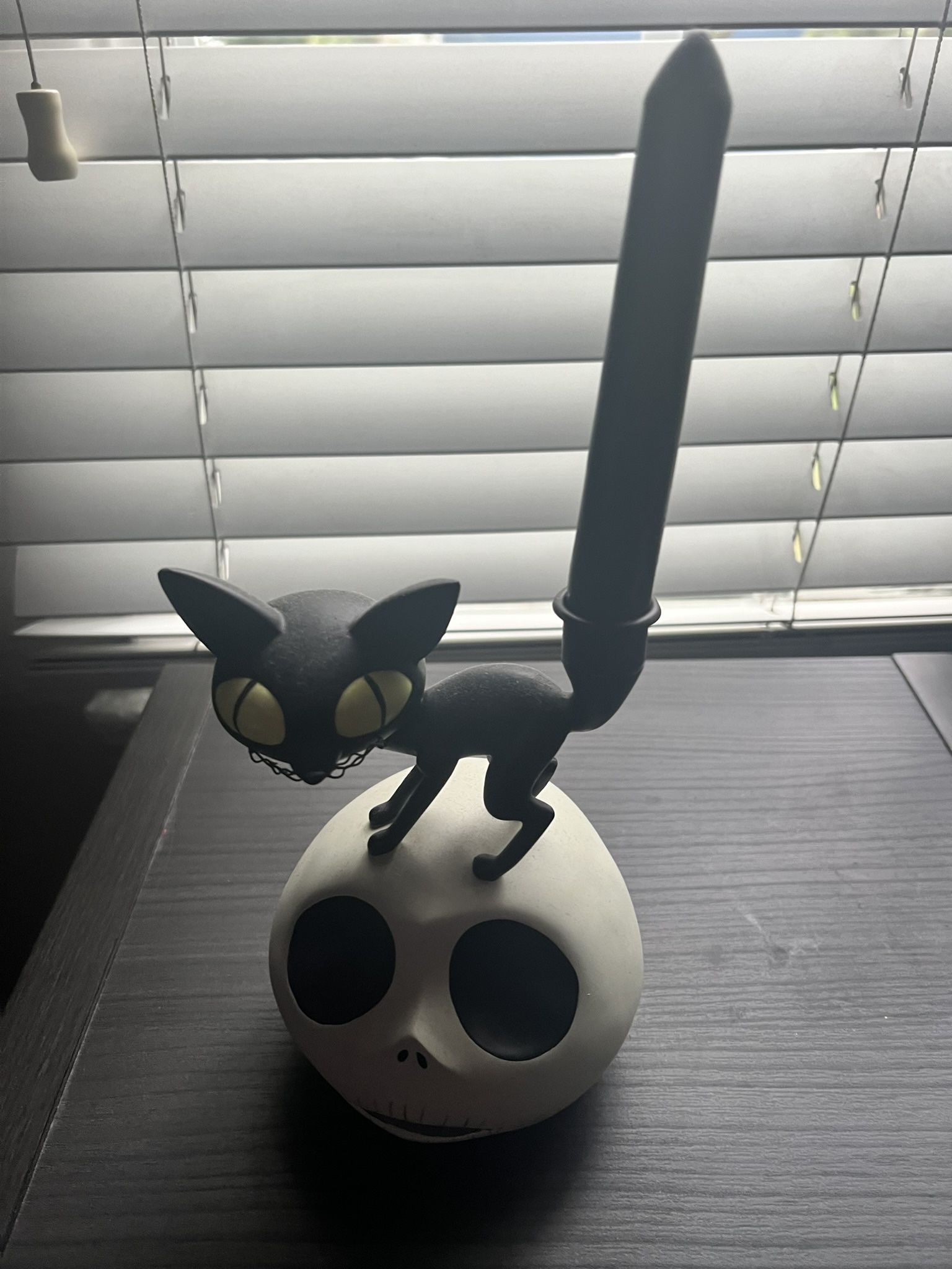 NIGHTMARE BEFORE CHRISTMAS JACK SKELLINGTON SKULL, BLACK CAT CANDLE HOLDER Disney