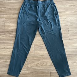Men’s Lululemon Joggers Sweatpants - Size L