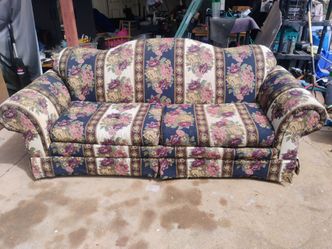 2 FREE COUCHES GREAT SHAPE