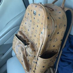 MCM LARGE BACKPACK