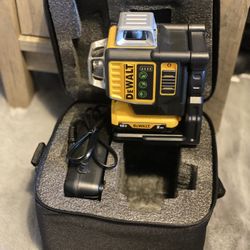 DEWALT 12V MAX Laser Level, Green Line Laser, 3-Way, 360 Degree Professional Laser with Durable Carrying Case, Cordless/Rechargeable (DW089LG)