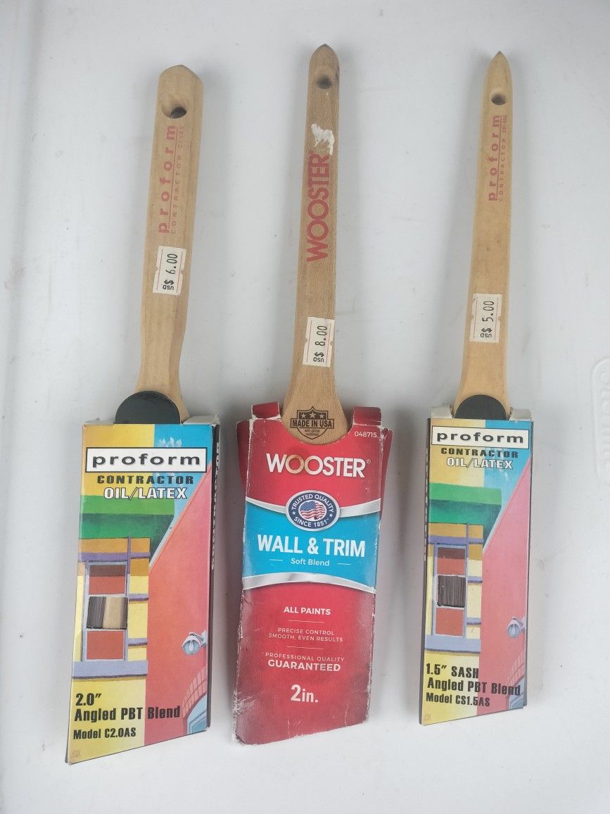 Paint Brushes - New!