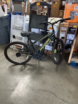 Mongoose R0708WM 24 inch Excursion Mountain Bike - Black