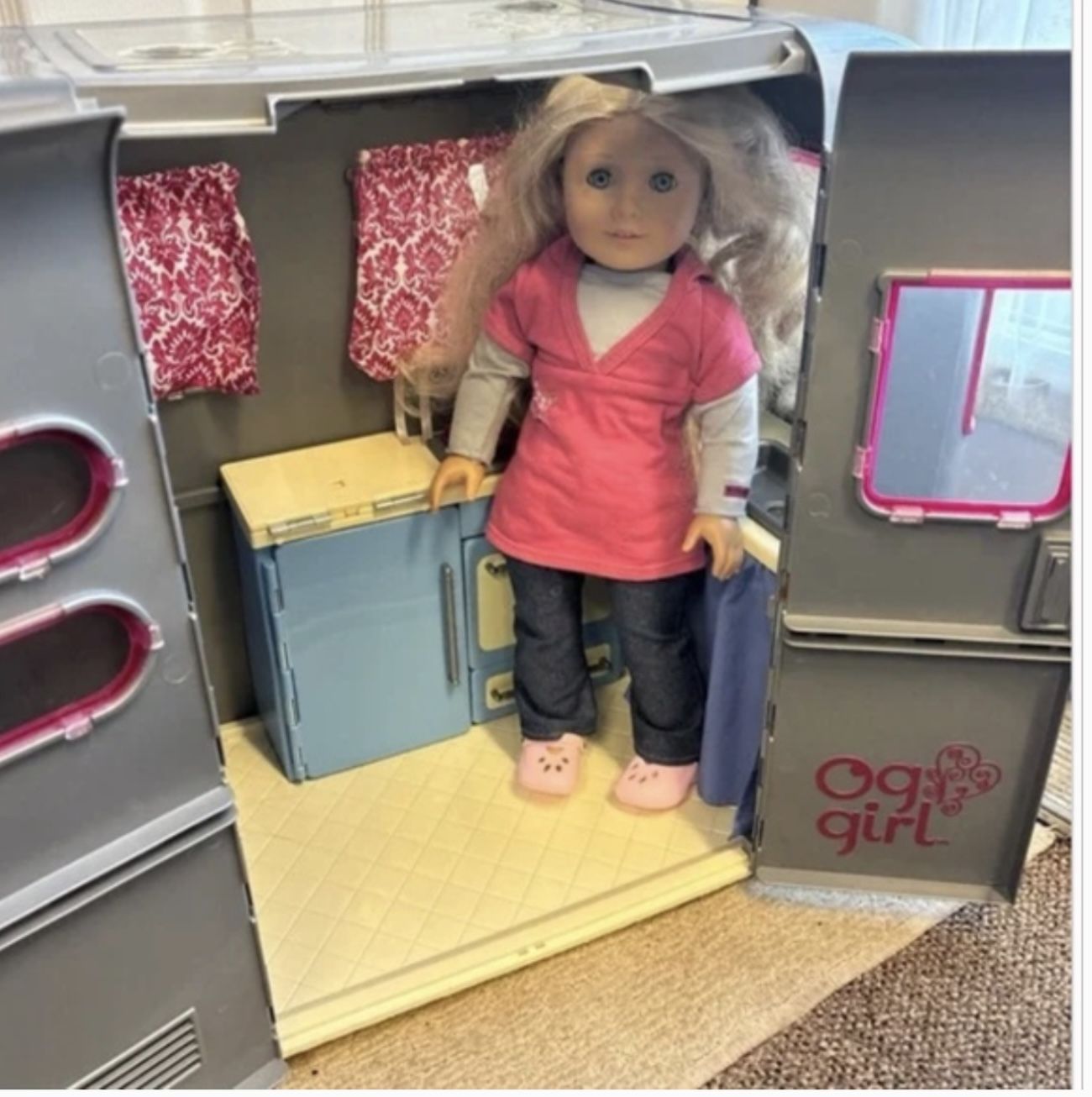 Doll RV Camper for AG 18” Dolls It’s BIG 24x 23” Pickup Nashua-Burlington